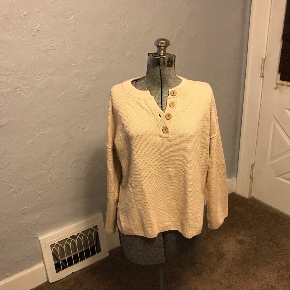 NWT Lillusory Women's V Neck Button Henley Pullover Knit Jumper Top